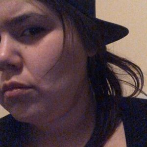 Meet your Posher, Leah;)